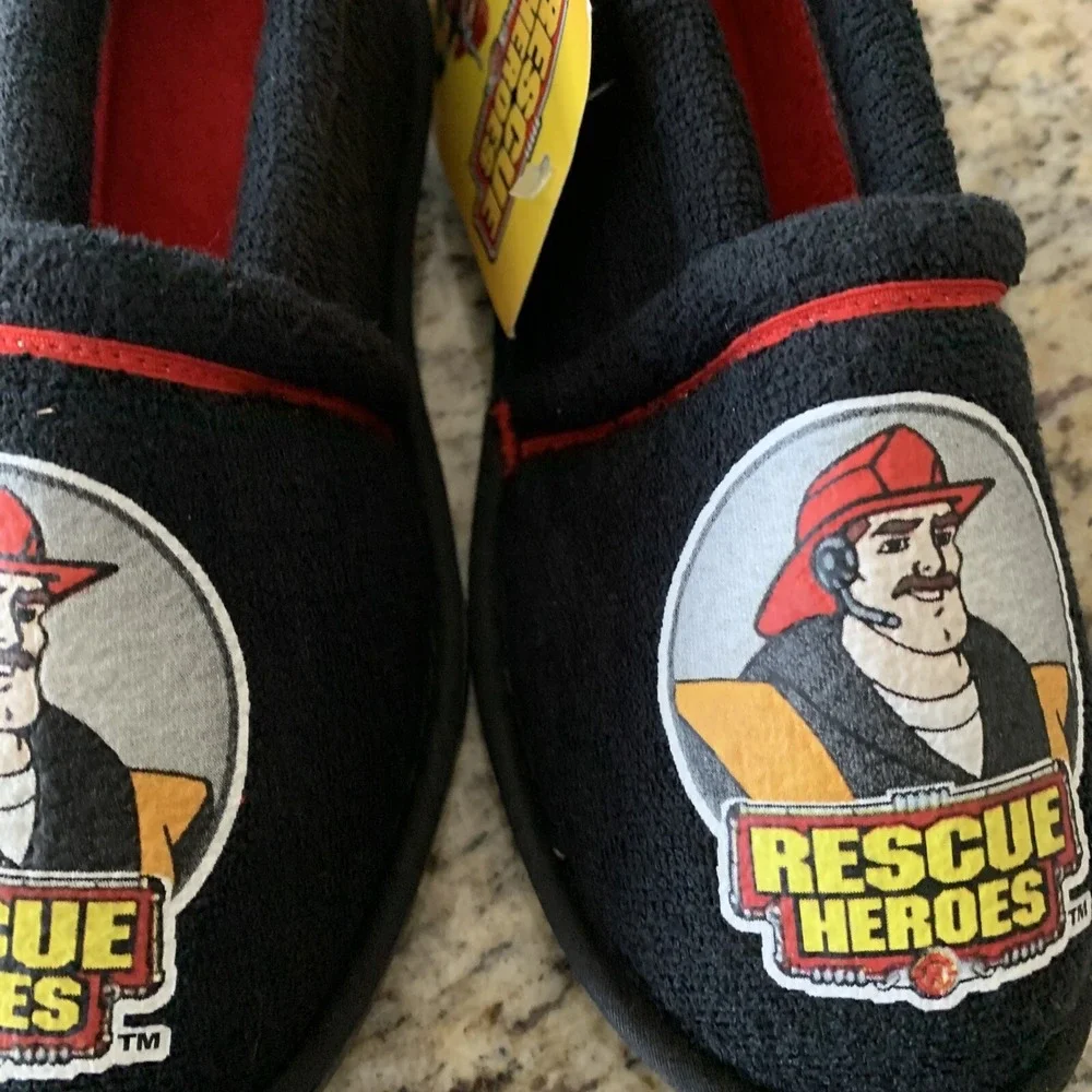 Rescue Heroes Kids Slippers Size 11-121/2 New With Tags